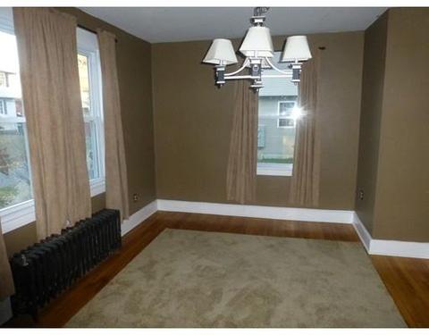 3 Bonnyview St, Springfield, MA 01109 photo 7