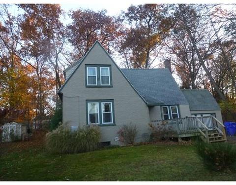 3 Bonnyview St, Springfield, MA 01109 photo 3