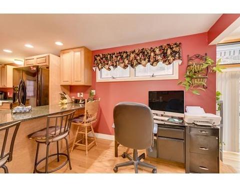 85 Valley Path, Marshfield, MA 02050 photo 4