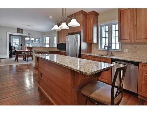 47 Everett St #1, Arlington, MA 02474 photo 2
