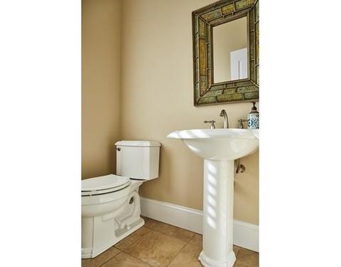20 Arch St, Needham, MA 02492 photo 7