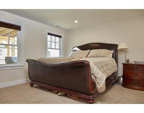 20 Arch St, Needham, MA 02492 photo 11
