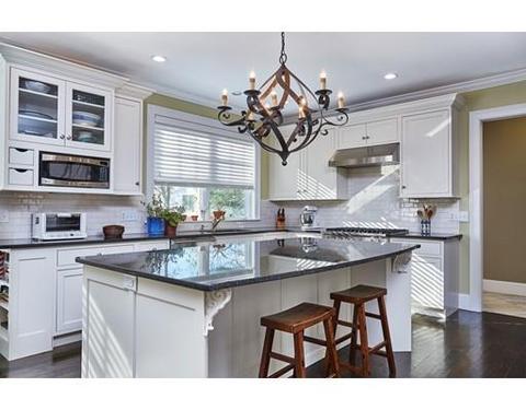 20 Arch St, Needham, MA 02492 photo 2