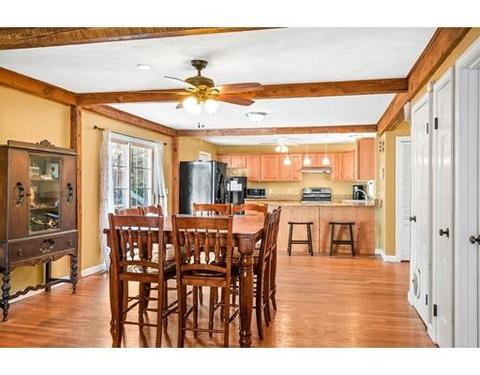 20 Park St, Mendon, MA 01756 photo 9