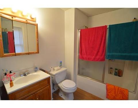 36 Orchard St, Springfield, MA 01107 photo 6