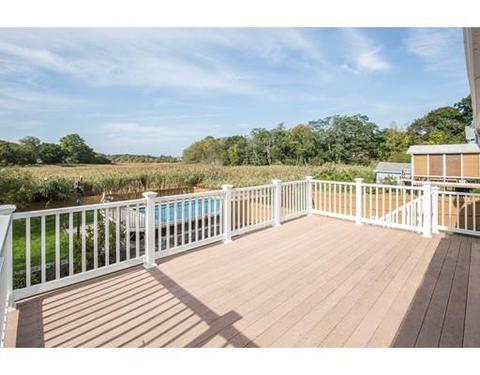 14 Poplar St, Gloucester, MA 01930 photo 5