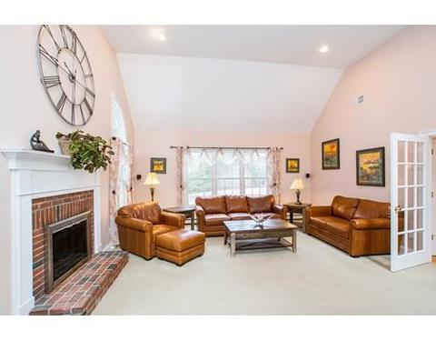 168 South St, Upton, MA 01568 photo 11