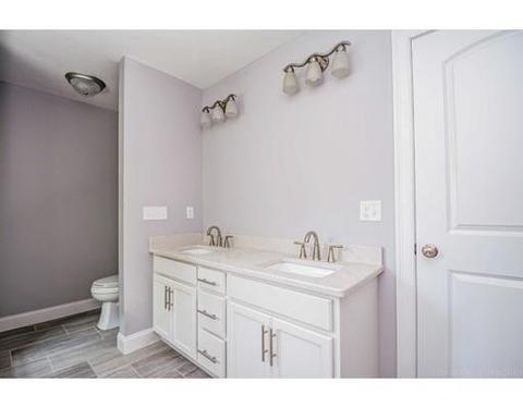 90 Devonshire Way, Lancaster, MA 01523 photo 15