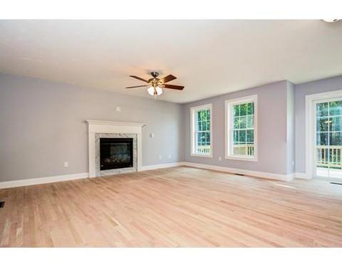 90 Devonshire Way, Lancaster, MA 01523 photo 7