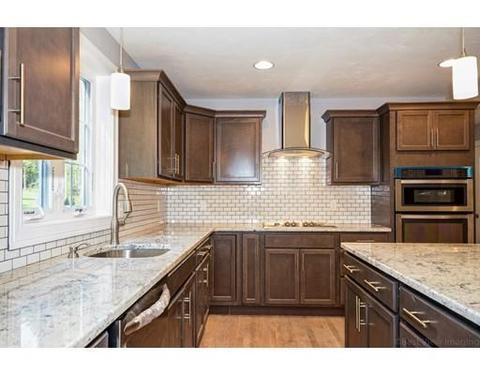 90 Devonshire Way, Lancaster, MA 01523 photo 4