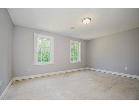 90 Devonshire Way, Lancaster, MA 01523 photo 17
