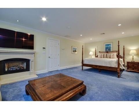 7 Southfield Ct, Needham, MA 02492 photo 16