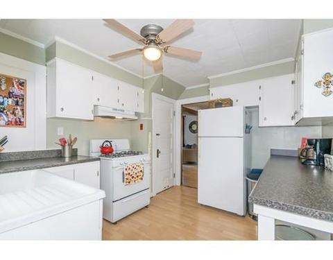 223 Arthur St, Springfield, MA 01104 photo 10