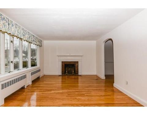58 Hooper Rd, Dedham, MA 02026 photo 2