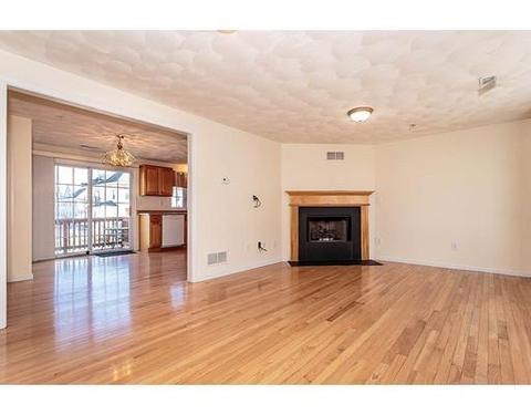 1255 Middlesex St #E, Lowell, MA 01851 photo 7