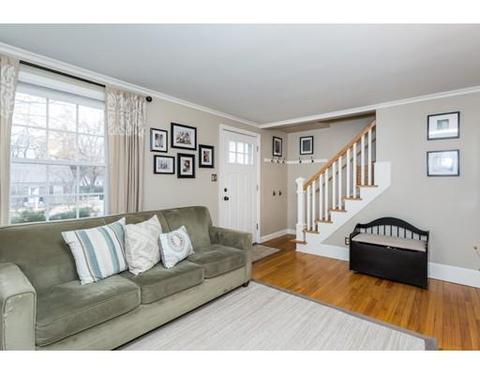75 Pilgrim Rd, Springfield, MA 01118 photo 6