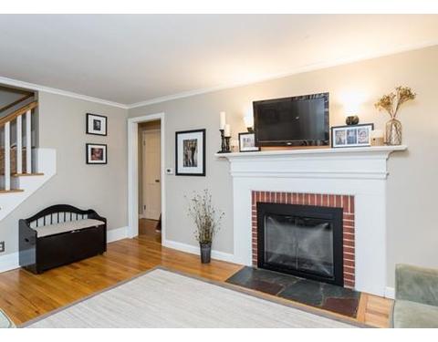 75 Pilgrim Rd, Springfield, MA 01118 photo 7
