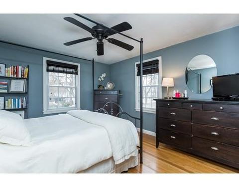 75 Pilgrim Rd, Springfield, MA 01118 photo 19