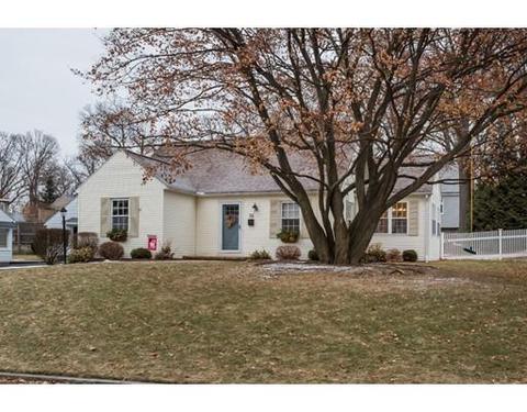 75 Pilgrim Rd, Springfield, MA 01118 photo 2