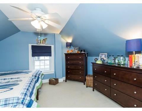 75 Pilgrim Rd, Springfield, MA 01118 photo 25