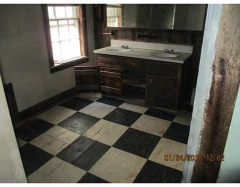 200 Greenwich Rd, Ware, MA 01082 photo 8
