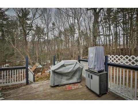 8 Gardner Rd, Windham, NH 03087 photo 3