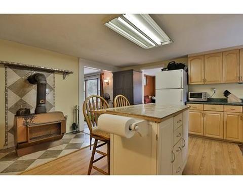 8 Gardner Rd, Windham, NH 03087 photo 7