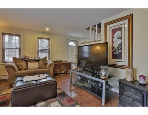 8 Gardner Rd, Windham, NH 03087 photo 13