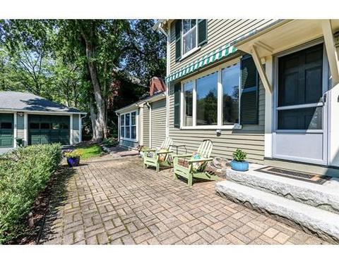 70 Haven St, Dedham, MA 02026 photo 4