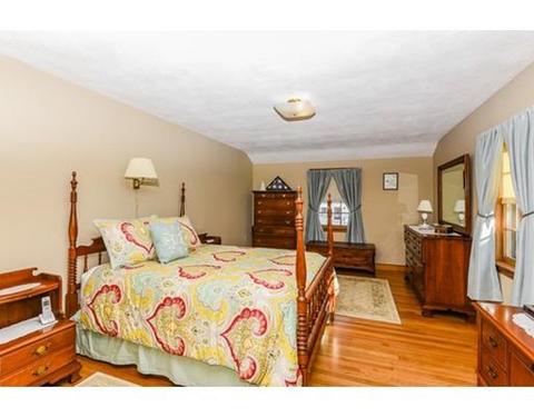 51 Taylor Ave, Dedham, MA 02026 photo 12
