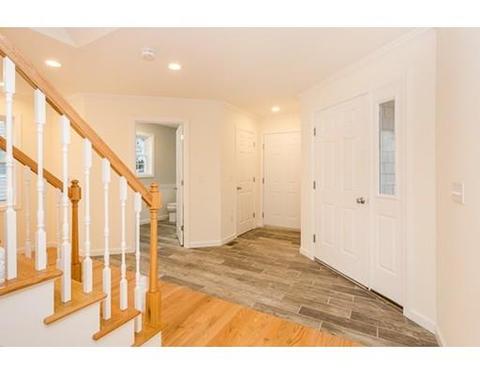 98 Border St, Dedham, MA 02026 photo 4