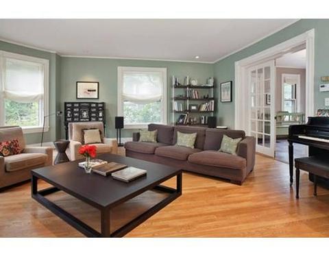 3 Perrin Rd, Brookline, MA 02445 photo 2