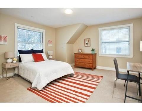 3 Perrin Rd, Brookline, MA 02445 photo 9