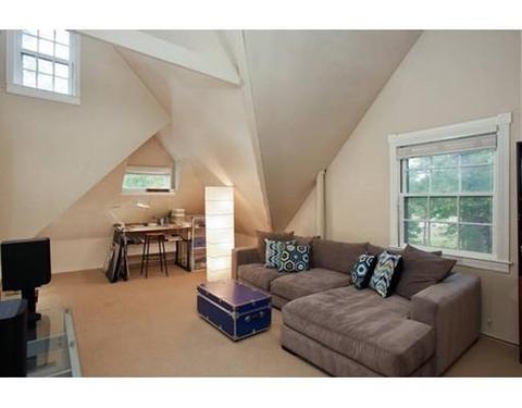 3 Perrin Rd, Brookline, MA 02445 photo 11
