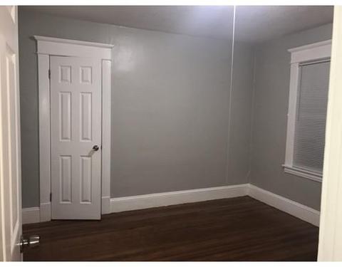 92 Draper, Springfield, MA 01108 photo 3