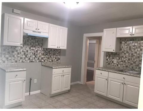 92 Draper, Springfield, MA 01108 photo 2