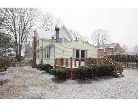 35 Ledyard St, Wellesley, MA 02481 photo 7