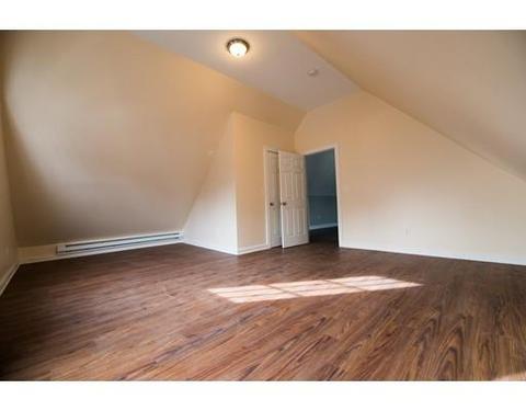 17 Spring St, Chicopee, MA 01013 photo 23