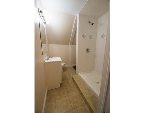 17 Spring St, Chicopee, MA 01013 photo 25