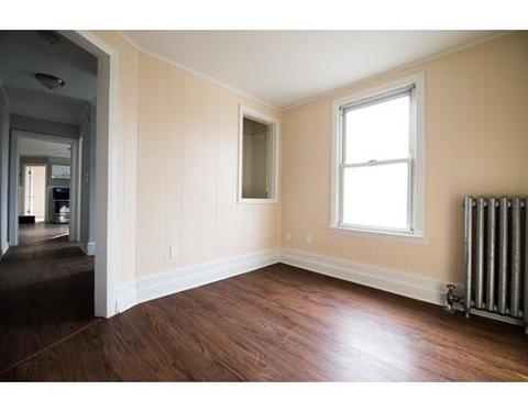 17 Spring St, Chicopee, MA 01013 photo 15
