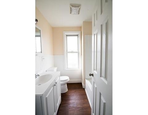 17 Spring St, Chicopee, MA 01013 photo 6