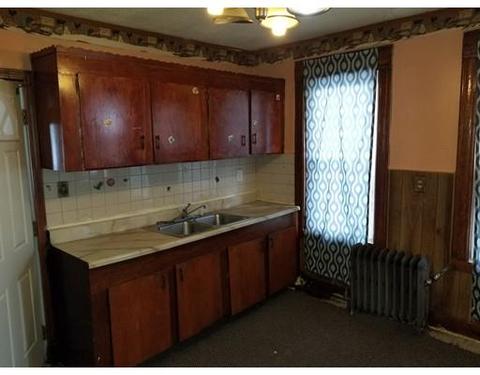 72 Prospect St, Springfield, MA 01107 photo 4