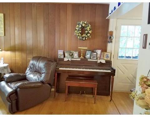 35 Center, Ashburnham, MA 01430 photo 3
