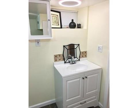 23 Sullivan St, Springfield, MA 01104 photo 13