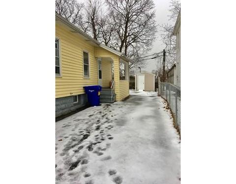 23 Sullivan St, Springfield, MA 01104 photo 22