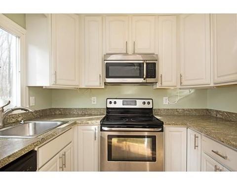 22 Beale St, Worcester, MA 01606 photo 13