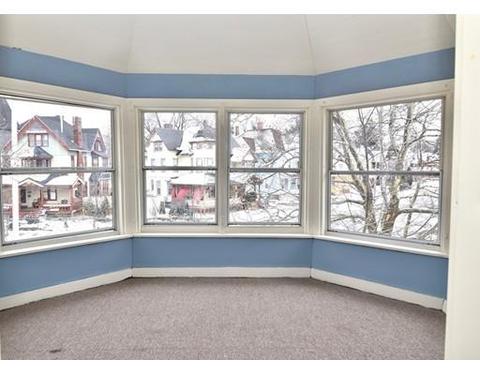 204 Saint James Ave, Springfield, MA 01109 photo 25