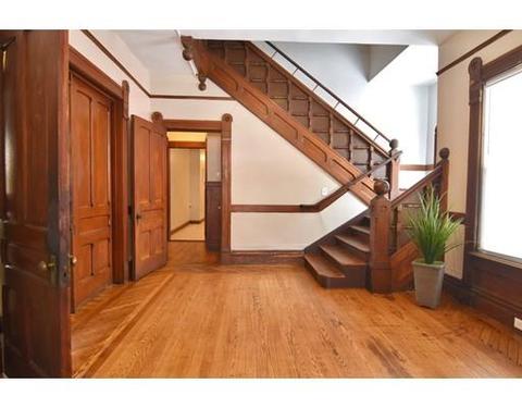 204 Saint James Ave, Springfield, MA 01109 photo 7