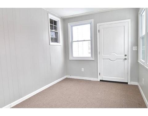 204 Saint James Ave, Springfield, MA 01109 photo 16