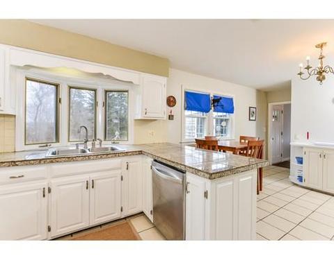 25 Old Main Rd, Little Compton, RI 02837 photo 13